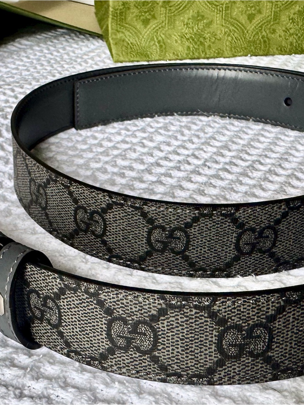 Authentic Gucci Reversible Belt Brand New
